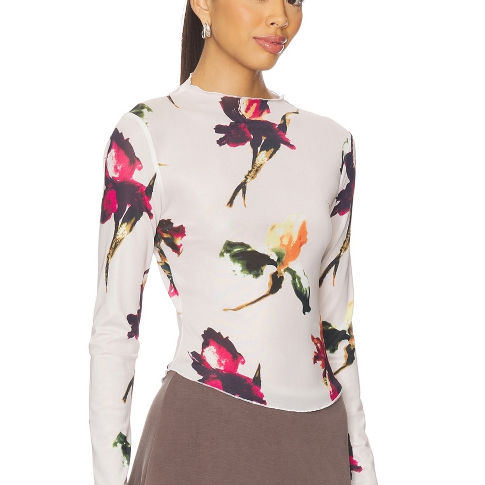 Lioness Multicolor Floral Long Sleeve Blouse - Picture 2 of 4